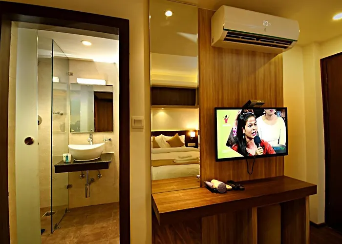 Hotel The Milestone 3*