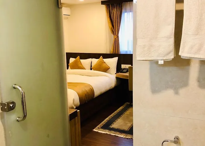 Hotel The Milestone 3*